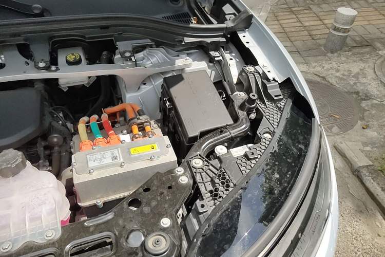 Used Leapmotor C11 2023 Range-Extended 300 Comfort Edition Engine Bay Left