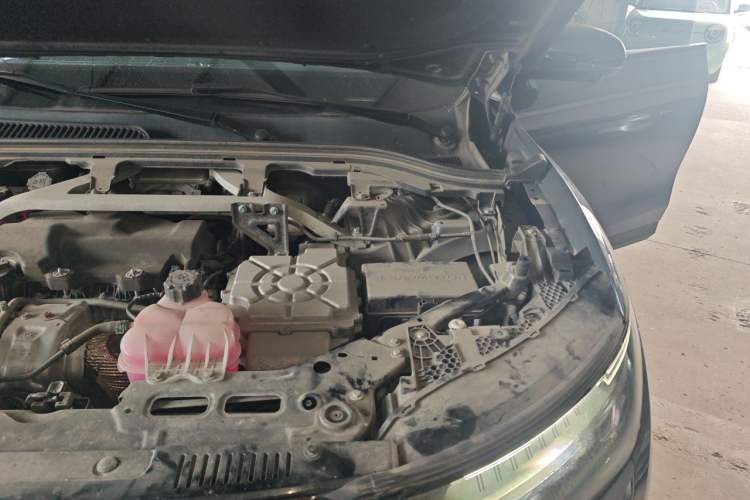 Used Leapmotor C11 2023 Extended-Range 285 Comfort Edition Engine Bay Left