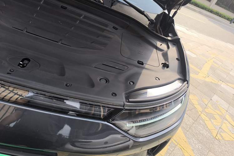 Used Leapmotor C11 2023 Pure Electric 580 All-Wheel-Drive Performance Edition Engine Bay Left