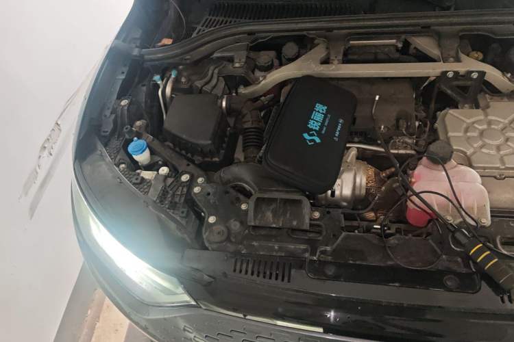 Used Leapmotor C11 2023 Extended-Range 285 Comfort Edition Engine Bay Right