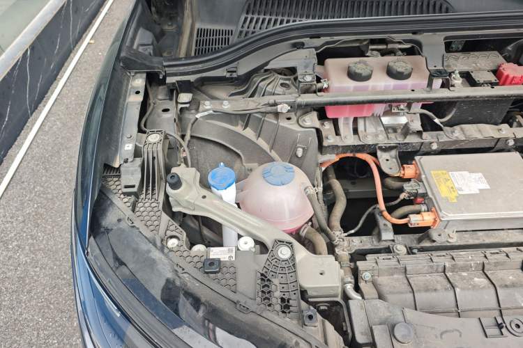 Used Leapmotor C11 2023 Pure Electric 500 Comfort Edition Engine Bay Right