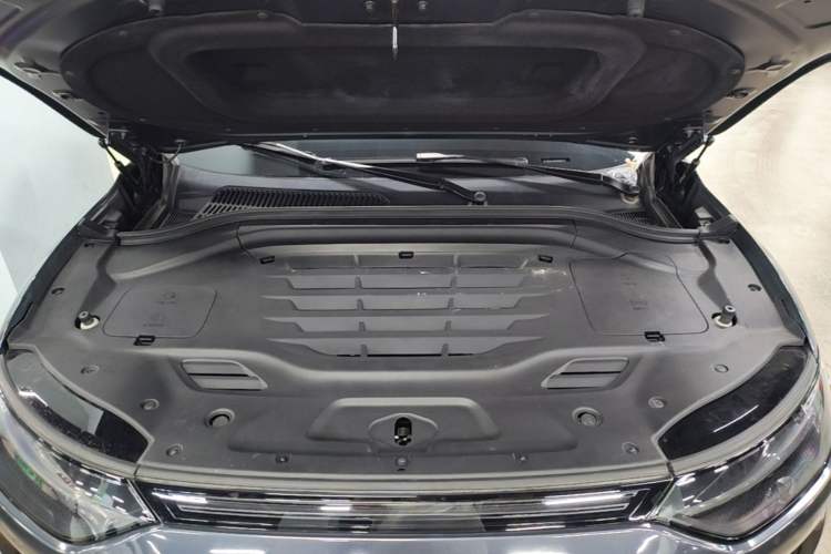 Used Leapmotor C11 2023 Pure Electric 500 Comfort Edition Engine Bay