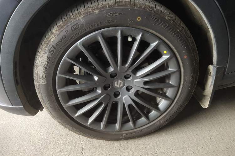 Used Leapmotor C11 2023 Extended-Range 285 Comfort Edition Exterior 1