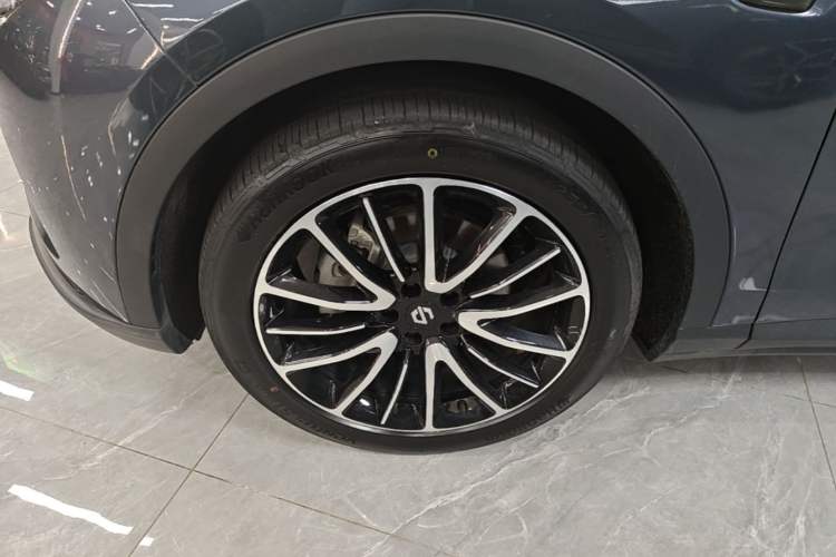 Used Leapmotor C11 2023 Extended-Range 285 Comfort Edition Exterior 4