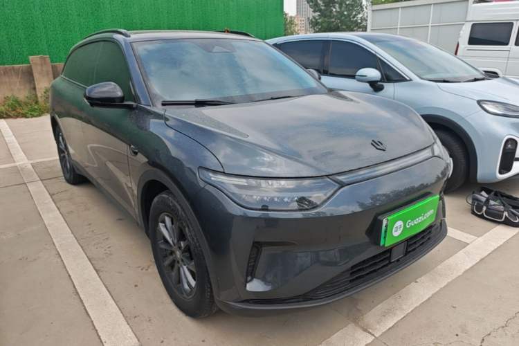 Used Leapmotor C11 2023 Pure Electric 500 Comfort Edition Front Right 45 Deg