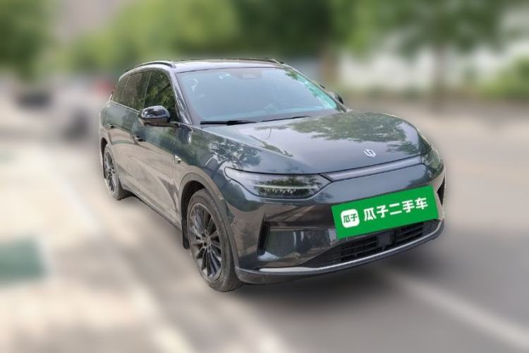 Used Leapmotor C11 2023 Pure Electric 580 All-Wheel-Drive Performance Edition Front Right 45 Deg