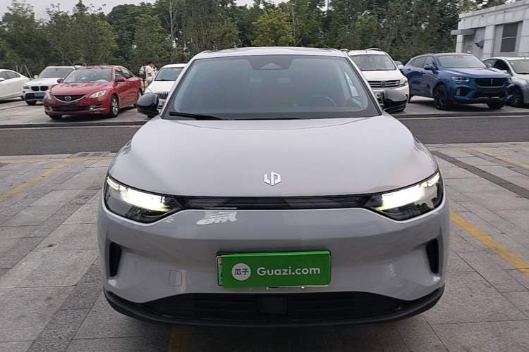 Used Leapmotor C11 2023 Pure Electric Executive Edition Front