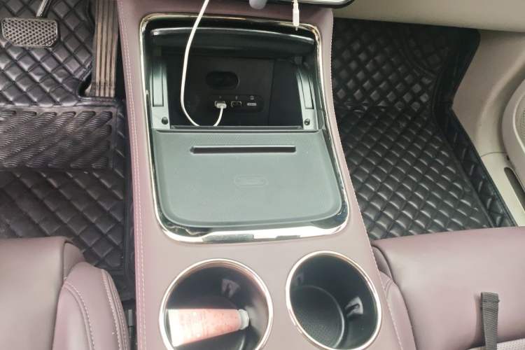 Used Leapmotor C11 2023 Pure Electric 580 All-Wheel-Drive Performance Edition Gear Lever