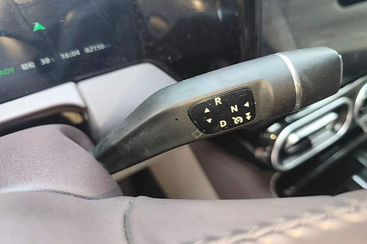 Used Leapmotor C11 2023 Range-Extended 300 Comfort Edition Gear Lever