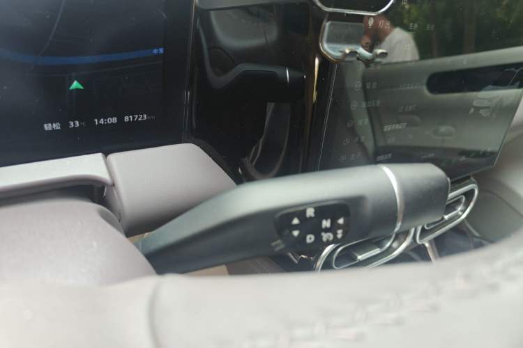 Used Leapmotor C11 2023 Range-Extended 200 Comfort Edition Gear Lever