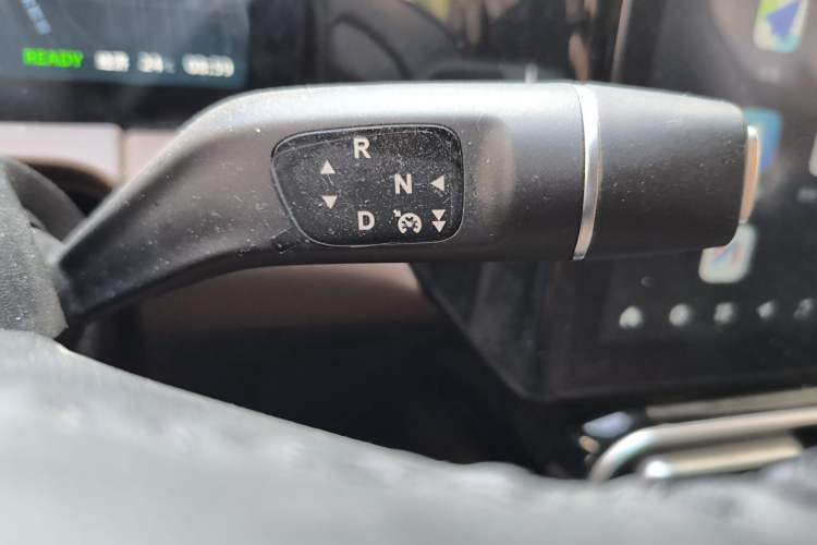 Used Leapmotor C11 2023 Pure Electric 500 Comfort Edition Gear Lever