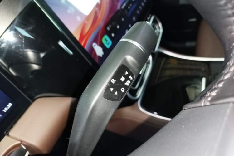 Used Leapmotor C11 2023 Pure Electric 500 Comfort Edition Gear Lever
