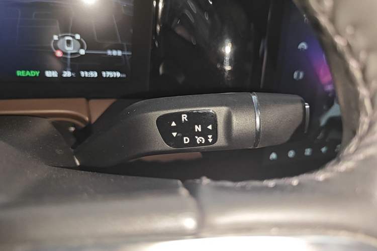 Used Leapmotor C11 2023 Range-Extended 300 Comfort Edition Gear Lever