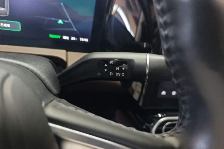 Used Leapmotor C11 2023 Pure Electric 500 Comfort Edition Gear Lever