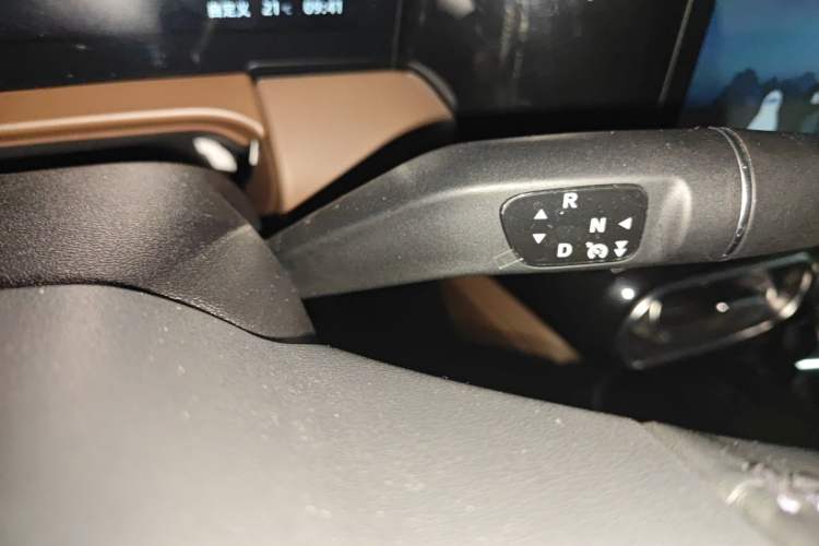 Used Leapmotor C11 2023 Pure Electric 500 Comfort Edition Gear Lever