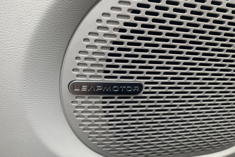 Used Leapmotor C11 2023 Pure Electric 580 All-Wheel-Drive Performance Edition Interior 1