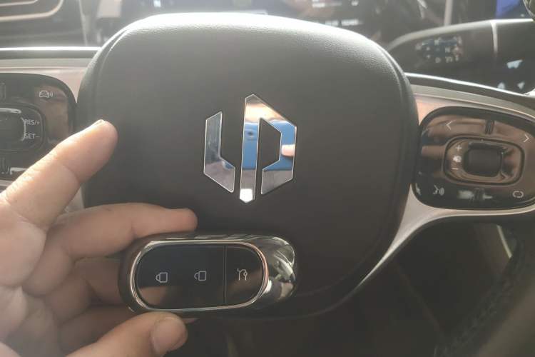 Used Leapmotor C11 2023 Extended-Range 285 Comfort Edition Interior 1