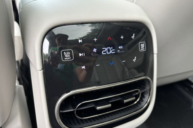 Used Leapmotor C11 2023 Range-Extended 285 Smart Enjoyment Edition Interior 12
