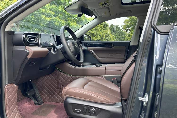 Used Leapmotor C11 2023 Range-Extended 200 Comfort Edition Interior 2