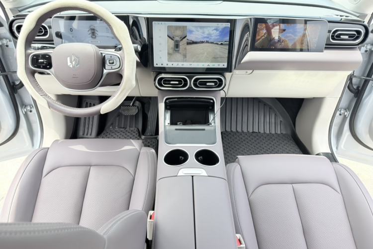 Used Leapmotor C11 2023 Pure Electric 500 Comfort Edition Interior 5