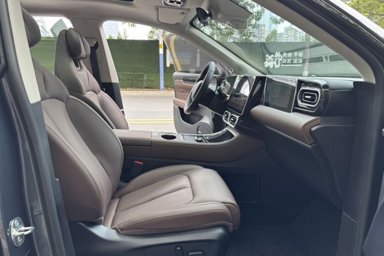 Used Leapmotor C11 2023 Range-Extended 300 Comfort Edition Interior 6