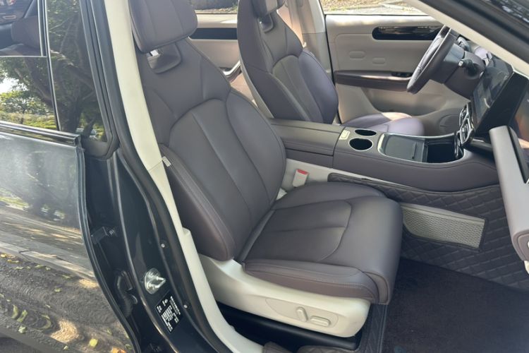Used Leapmotor C11 2023 Range-Extended 300 Comfort Edition Interior 6