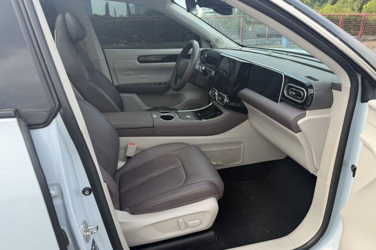 Used Leapmotor C11 2023 Range-Extended 300 Comfort Edition Interior 7
