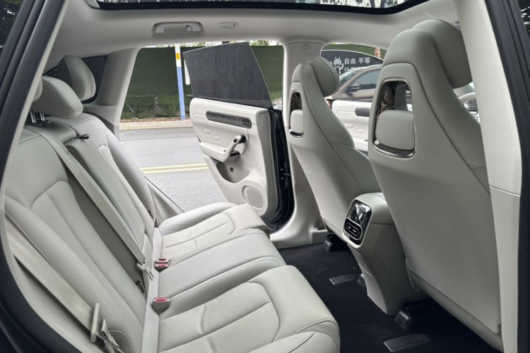 Used Leapmotor C11 2023 Range-Extended 285 Smart Enjoyment Edition Interior 8