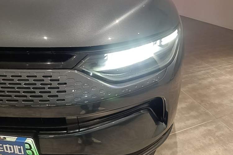 Used Leapmotor C11 2023 Range-Extended 180 Comfort Edition Left Front Headlight
