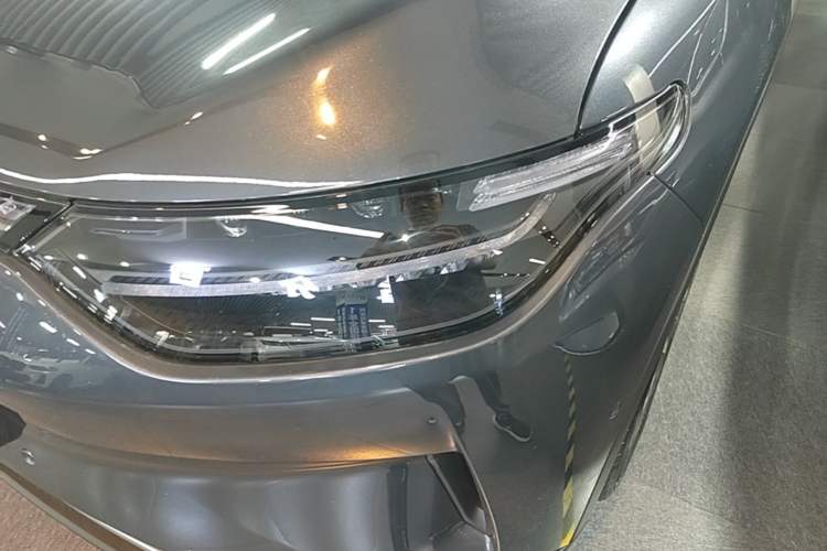 Used Leapmotor C11 2023 Pure Electric 500 Smart Edition Left Front Headlight