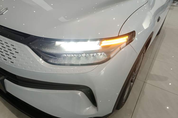 Used Leapmotor C11 2023 Range-Extended 300 Comfort Edition Left Front Headlight
