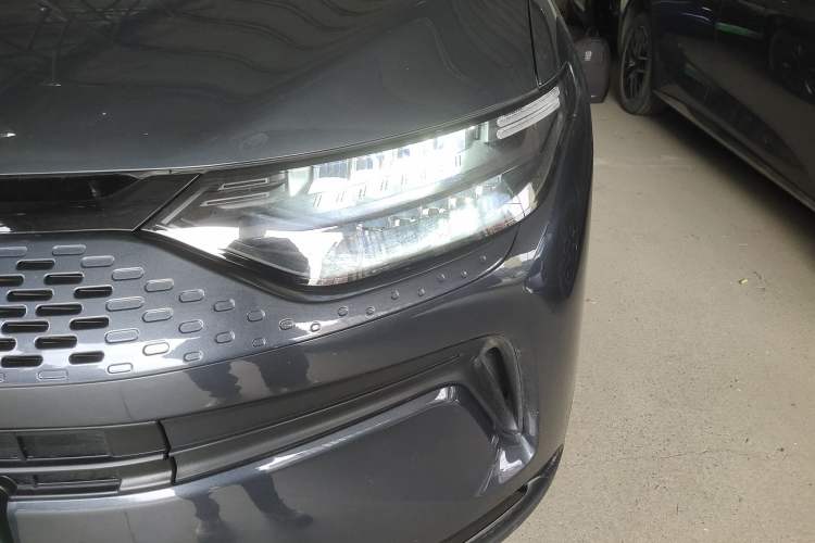 Used Leapmotor C11 2023 Extended-Range 285 Comfort Edition Left Front Headlight