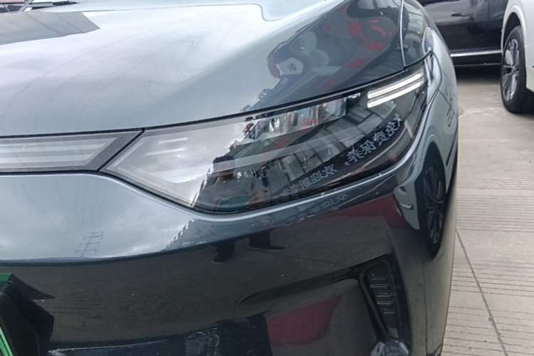 Used Leapmotor C11 2023 Pure Electric 500 Comfort Edition Left Front Headlight