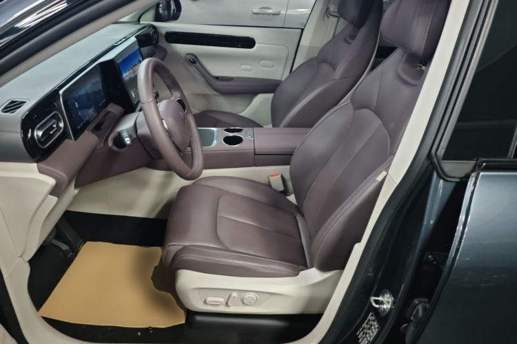 Used Leapmotor C11 2023 Range-Extended 180 Comfort Edition Left Front Seat