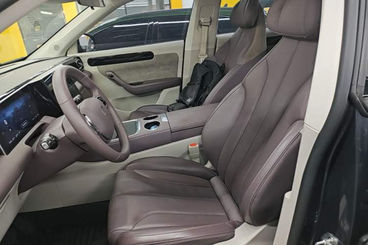 Used Leapmotor C11 2023 Range-Extended 180 Comfort Edition Left Front Seat