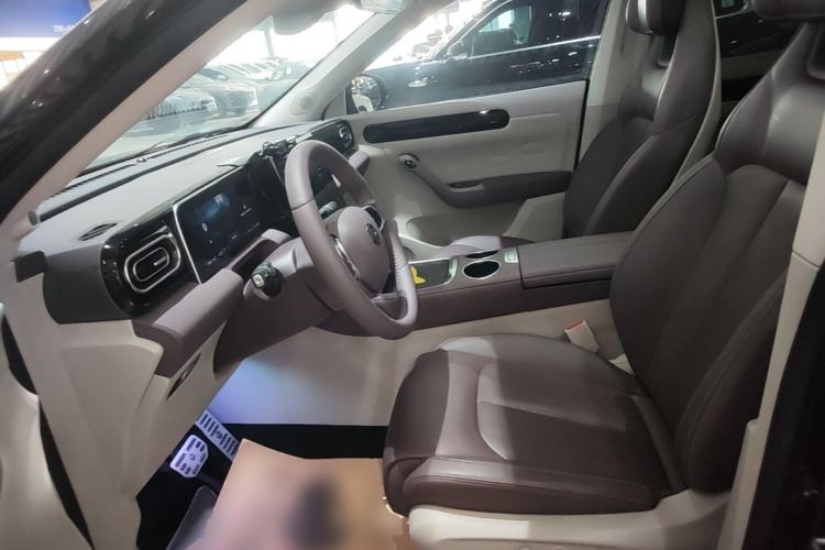 Used Leapmotor C11 2023 Range-Extended 180 Comfort Edition Left Front Seat