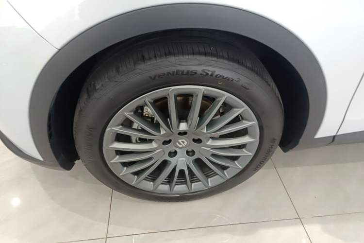 Used Leapmotor C11 2023 Range-Extended 300 Comfort Edition Left Front Wheel Hub