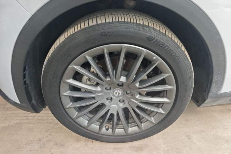 Used Leapmotor C11 2023 Range-Extended 180 Comfort Edition Left Front Wheel Hub