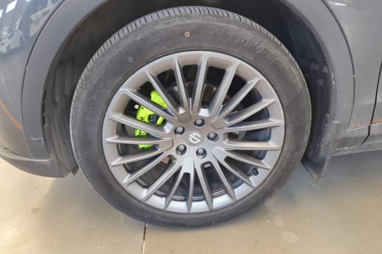 Used Leapmotor C11 2023 Range-Extended 300 Comfort Edition Left Front Wheel Hub