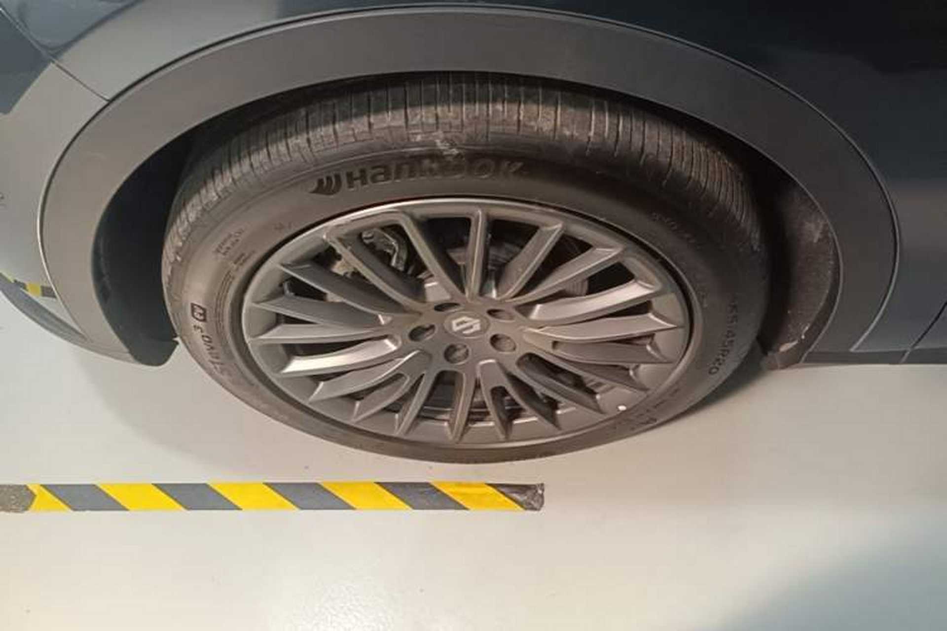 Used Leapmotor C11 2023 Range-Extended 285 Smart Enjoyment Edition Left Front Wheel Hub