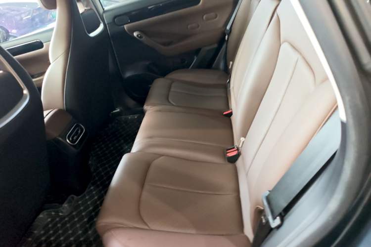 Used Leapmotor C11 2023 Extended-Range 285 Comfort Edition Left Rear Seat