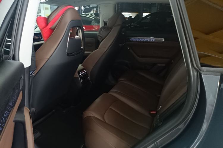 Used Leapmotor C11 2023 Range-Extended 300 Smart Enjoyment Edition Left Rear Seat
