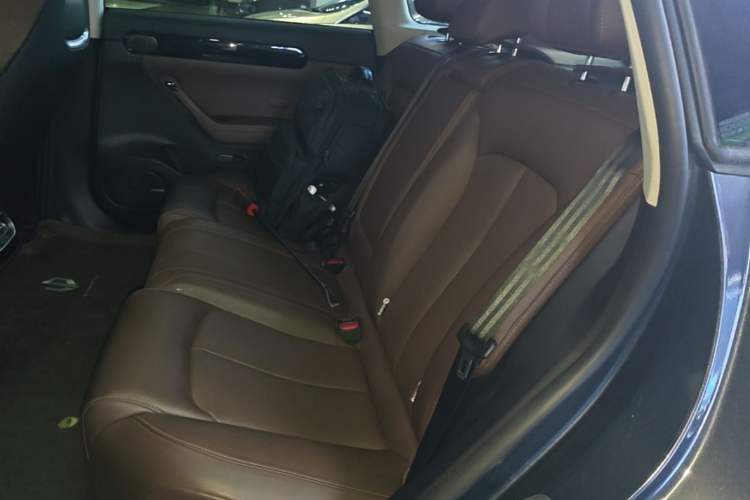 Used Leapmotor C11 2023 Range-Extended 300 Comfort Edition Left Rear Seat