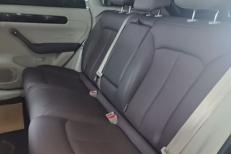 Used Leapmotor C11 2023 Range-Extended 200 Comfort Edition Left Rear Seat