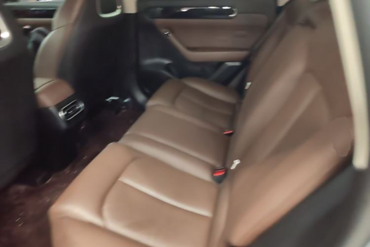 Used Leapmotor C11 2023 Range-Extended 180 Comfort Edition Left Rear Seat