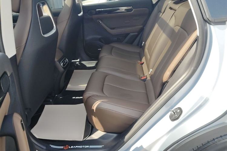 Used Leapmotor C11 2023 Pure Electric 500 Comfort Edition Left Rear Seat