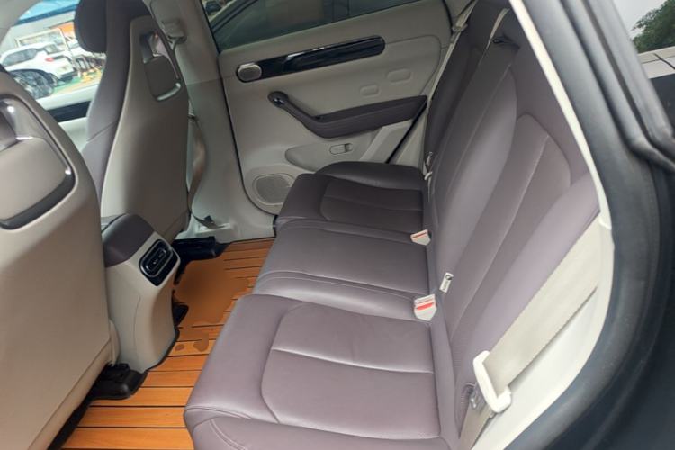 Used Leapmotor C11 2023 Extended-Range 285 Comfort Edition Left Rear Seat