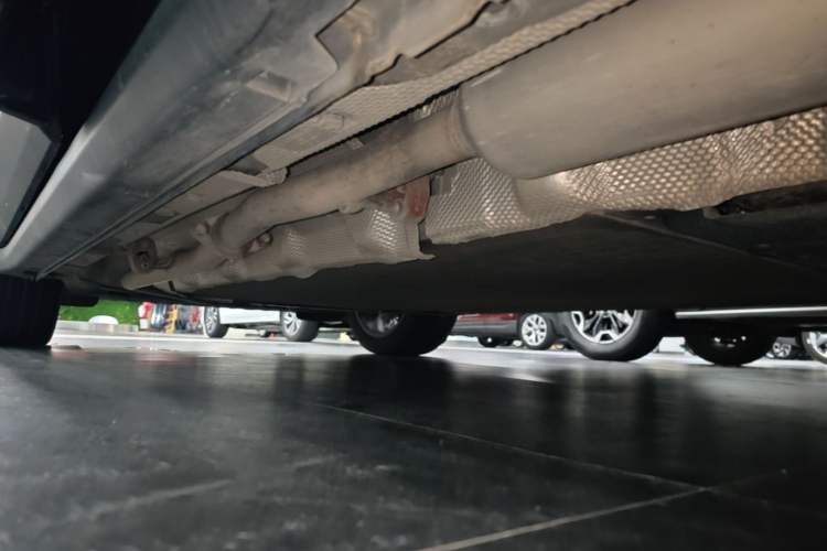 Used Leapmotor C11 2023 Range-Extended 180 Comfort Edition Left Side Sill