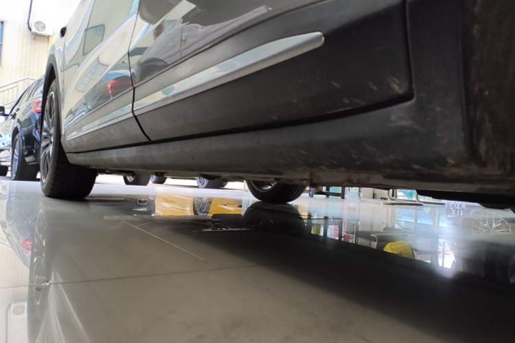 Used Leapmotor C11 2023 Range-Extended 285 Smart Enjoyment Edition Left Side Sill