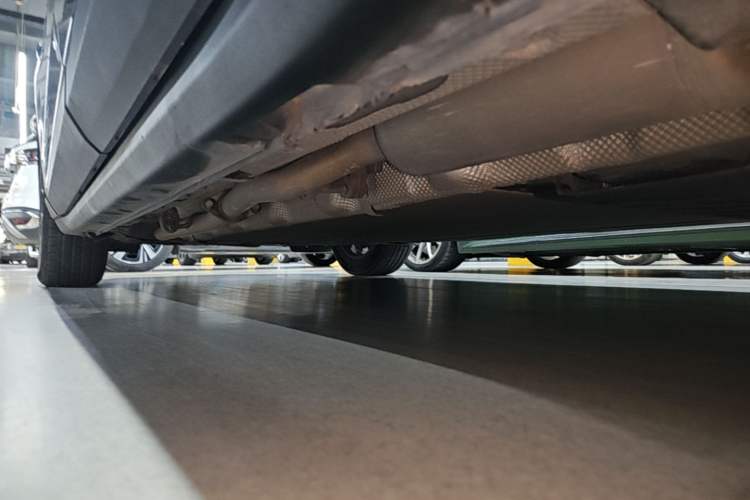 Used Leapmotor C11 2023 Range-Extended 180 Comfort Edition Left Side Sill
